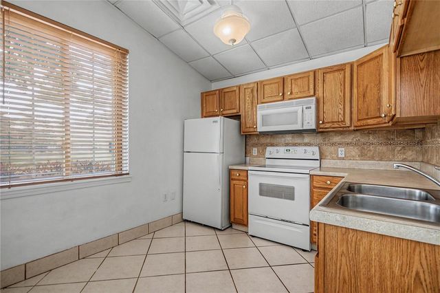 2160 LAURENCE DRIVE, Clearwater, FL 33764