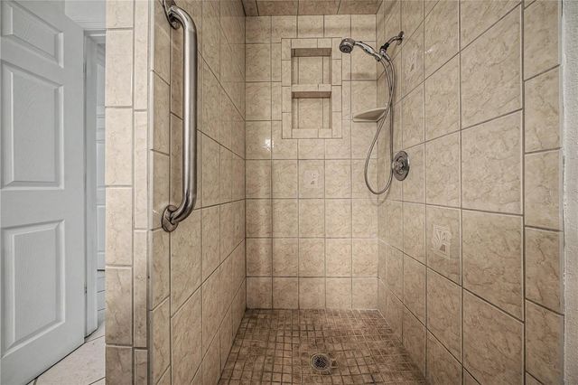 2160 LAURENCE DRIVE, Clearwater, FL 33764