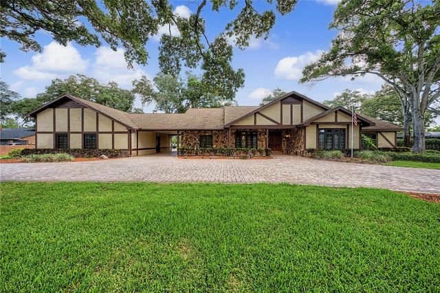 2160 LAURENCE DRIVE, Clearwater, FL 33764