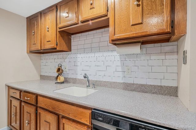 113 Birchwood Road 113, Medford, NY 11763