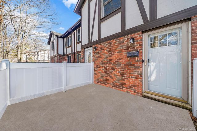 113 Birchwood Road 113, Medford, NY 11763