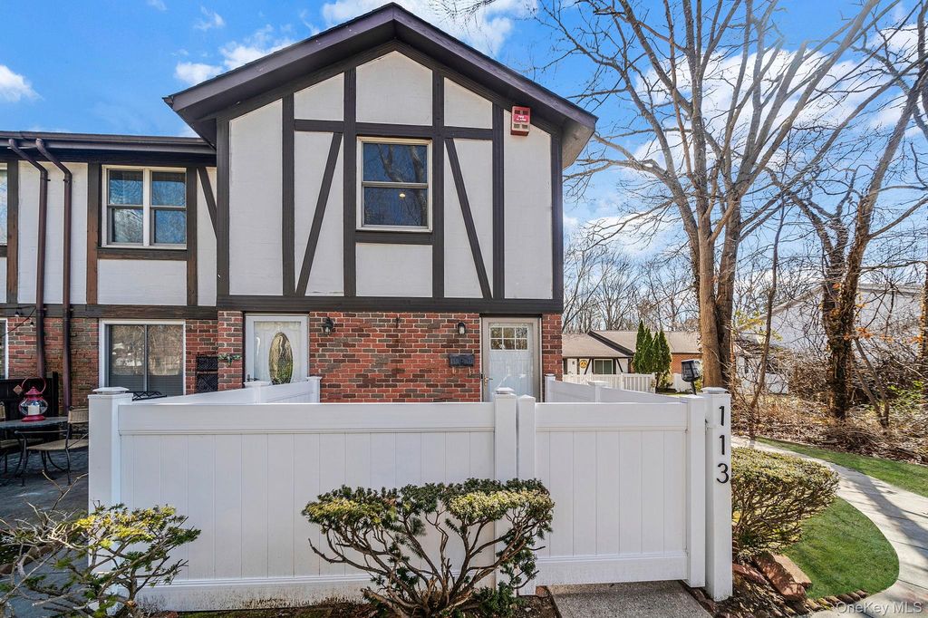 113 Birchwood Road 113, Medford, NY 11763