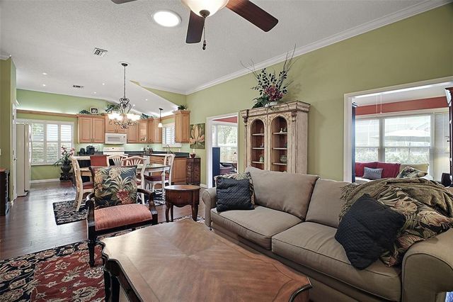 215 CHULA VISTA AVENUE, The Villages, FL 32159