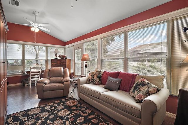 215 CHULA VISTA AVENUE, The Villages, FL 32159