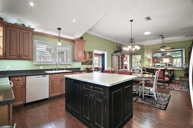 215 CHULA VISTA AVENUE, The Villages, FL 32159