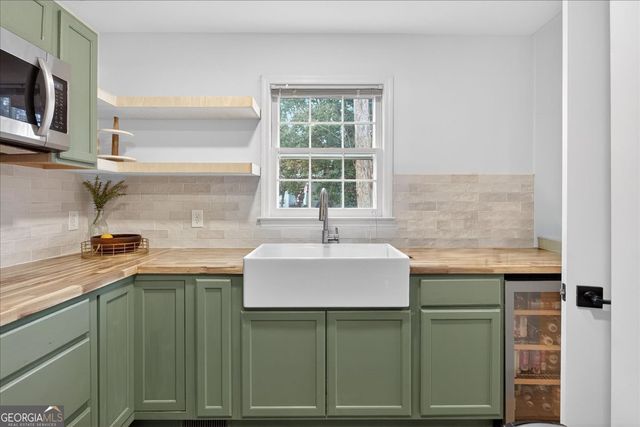 16145 Henderson Road, Milton, GA 30004