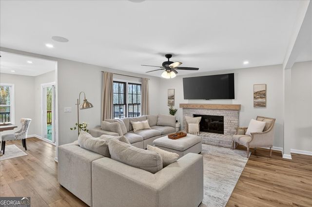 16145 Henderson Road, Milton, GA 30004