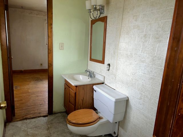 319 Merrill Avenue, Calumet City, IL 60409