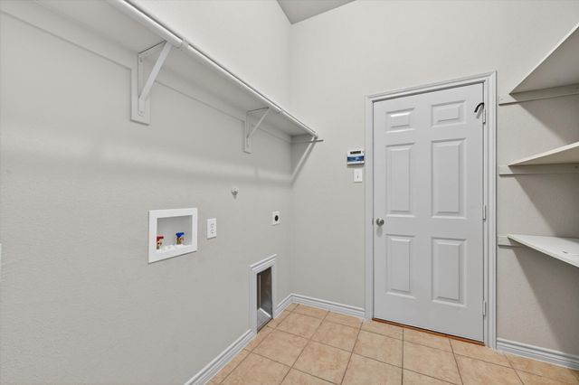 4502 Warbler Lane, Garland, TX 75043