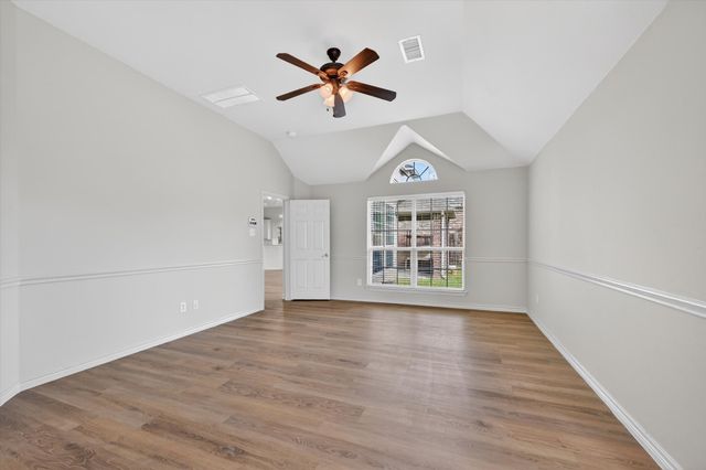 4502 Warbler Lane, Garland, TX 75043