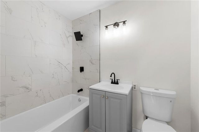 3528 47th Street, Kansas City, MO 64117