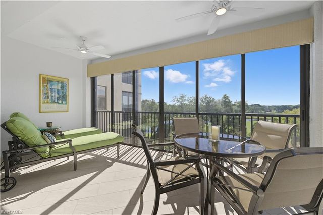 7040 Pelican Bay BLVD 401, Naples, FL 34108