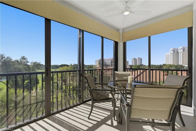 7040 Pelican Bay BLVD 401, Naples, FL 34108