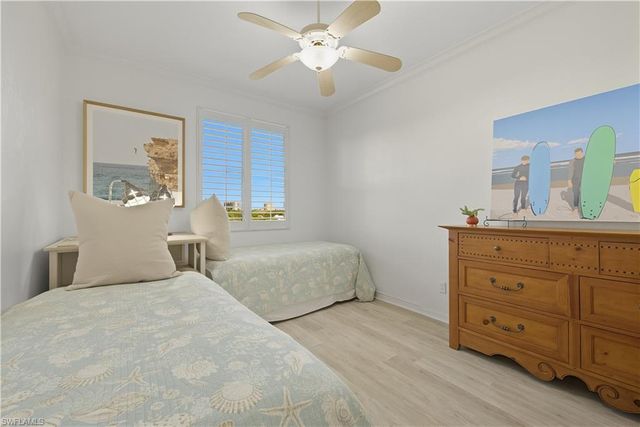7040 Pelican Bay BLVD 401, Naples, FL 34108