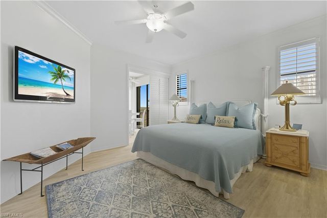 7040 Pelican Bay BLVD 401, Naples, FL 34108