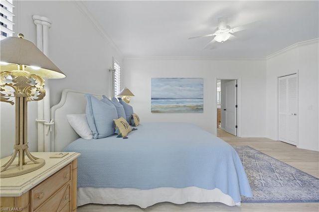 7040 Pelican Bay BLVD 401, Naples, FL 34108