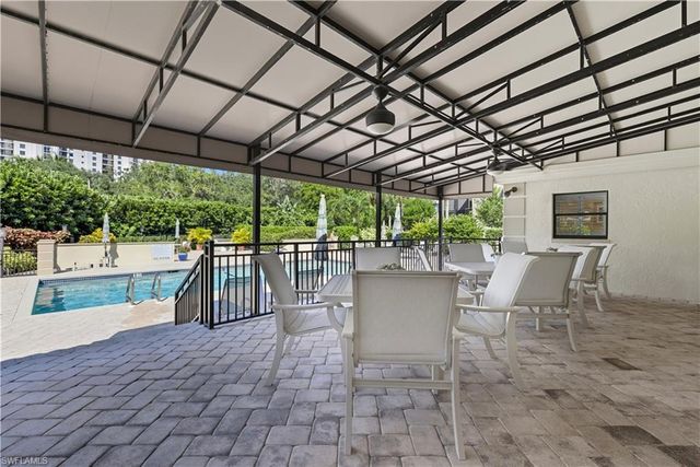 7040 Pelican Bay BLVD 401, Naples, FL 34108