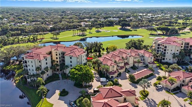 7040 Pelican Bay BLVD 401, Naples, FL 34108