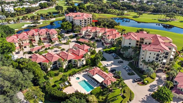7040 Pelican Bay BLVD 401, Naples, FL 34108