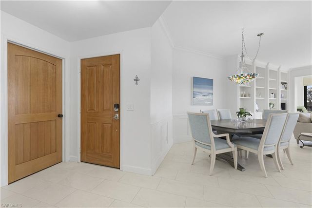 7040 Pelican Bay BLVD 401, Naples, FL 34108