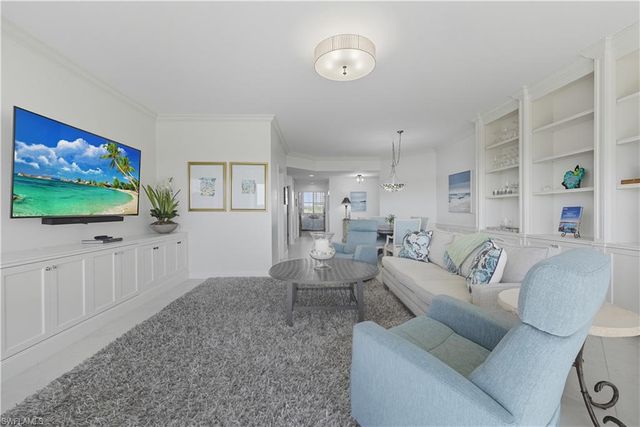 7040 Pelican Bay BLVD 401, Naples, FL 34108