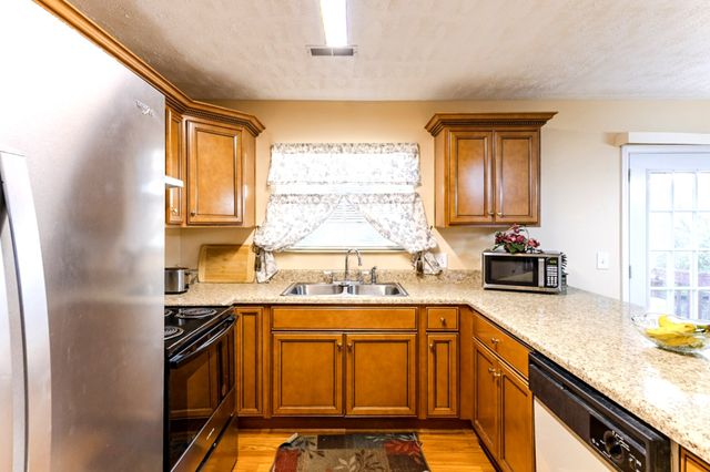 424 Asheford Ct, Antioch, TN 37013
