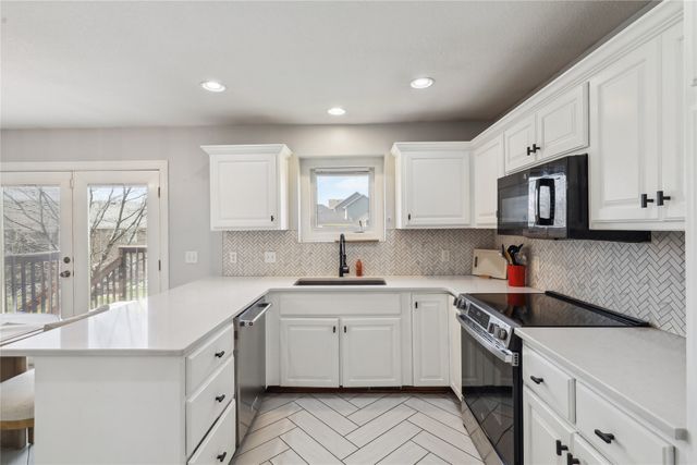 1409 E 19th Street, Norwalk, IA 50211