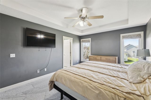 1409 E 19th Street, Norwalk, IA 50211