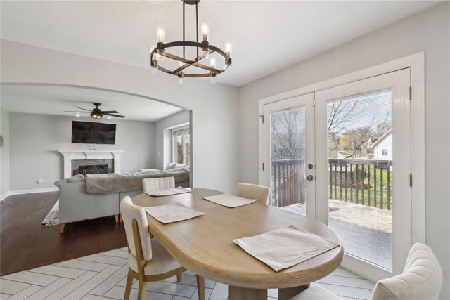 1409 E 19th Street, Norwalk, IA 50211