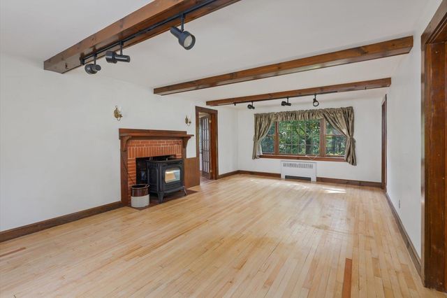 151 Grove Street, Peterborough, NH 03458