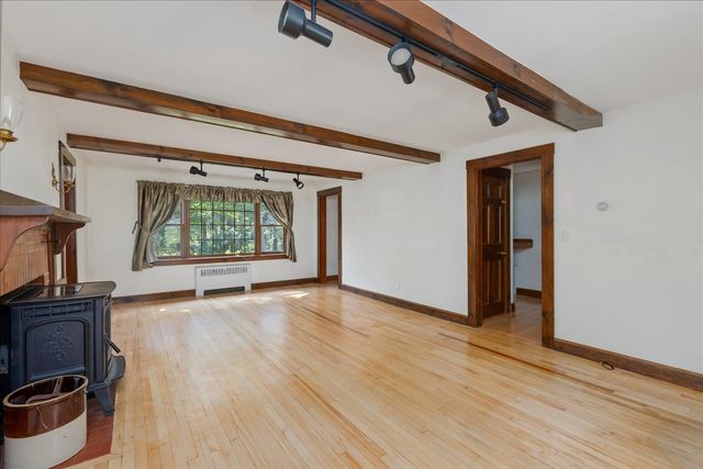 151 Grove Street, Peterborough, NH 03458