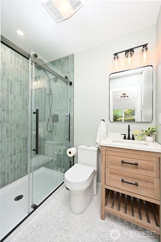 14717 22nd Avenue NE, Shoreline, WA 98155