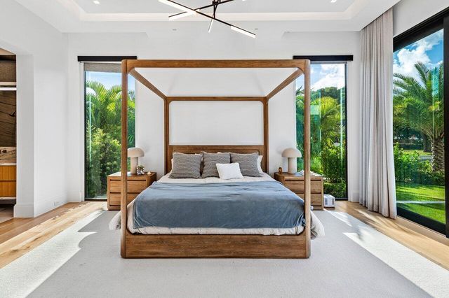 830 Lake Shore Drive, Delray Beach, FL 33444