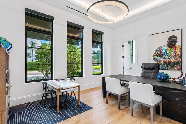 830 Lake Shore Drive, Delray Beach, FL 33444