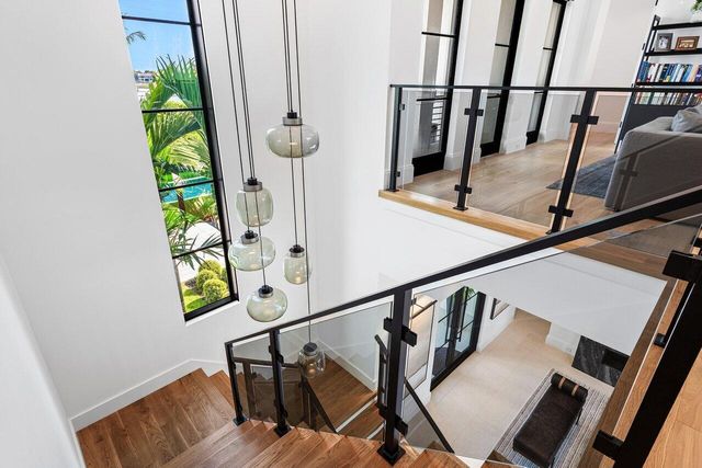 830 Lake Shore Drive, Delray Beach, FL 33444