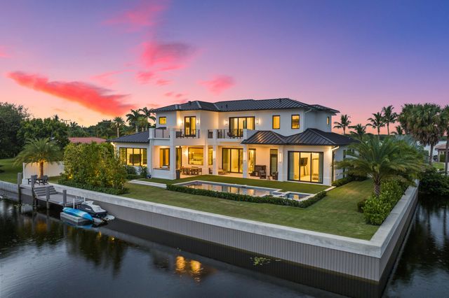 830 Lake Shore Drive, Delray Beach, FL 33444