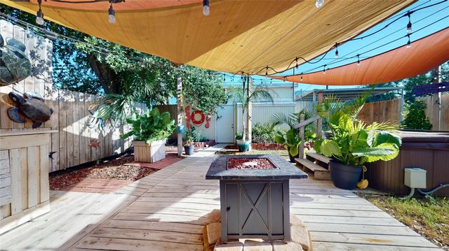 1711 Avenue M, Galveston, TX 77550