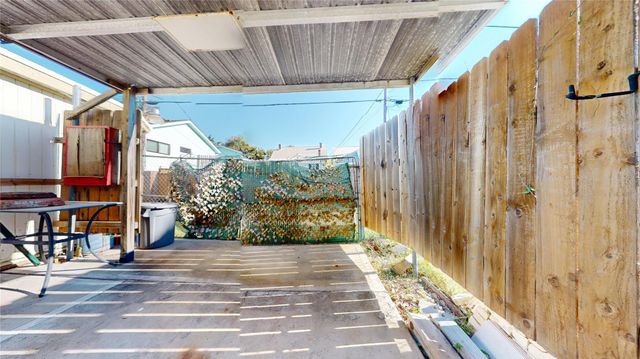 1711 Avenue M, Galveston, TX 77550