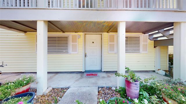 1711 Avenue M, Galveston, TX 77550