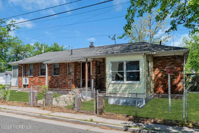 40 N Shore Boulevard, Keansburg, NJ 07734