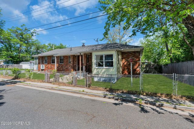 40 N Shore Boulevard, Keansburg, NJ 07734