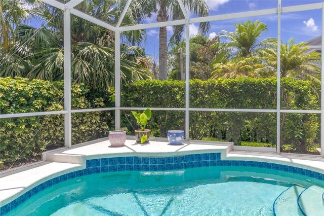 8512 17TH DRIVE NW, Bradenton, FL 34209