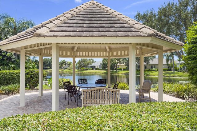 8512 17TH DRIVE NW, Bradenton, FL 34209