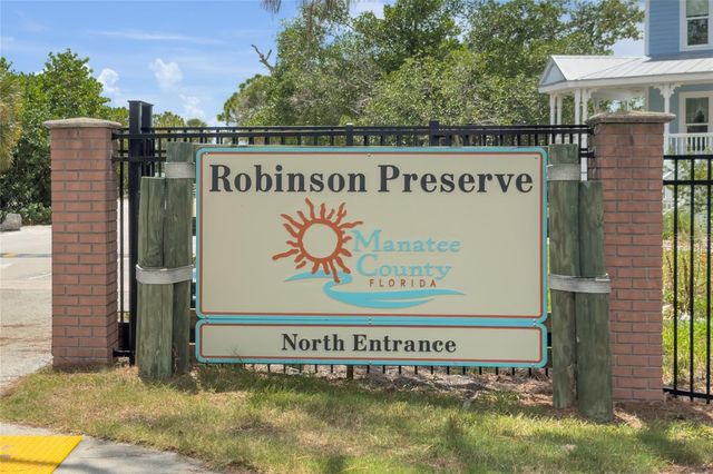 8512 17TH DRIVE NW, Bradenton, FL 34209
