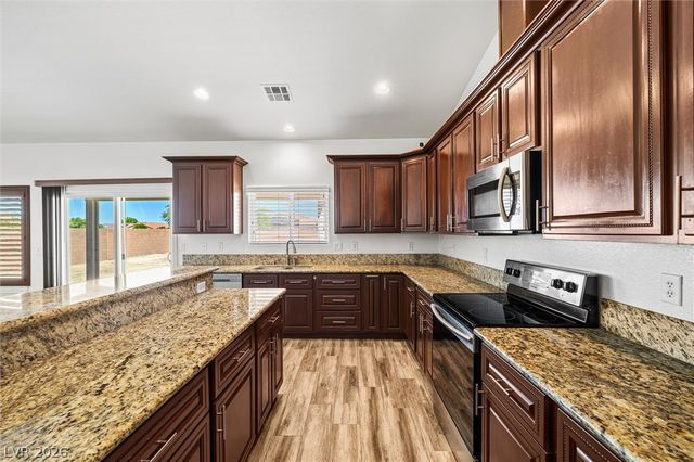 6720 Stubblefield Drive, Pahrump, NV 89061