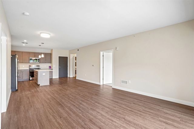 2645 Burton Road Unit: 2-2, Ann Arbor, MI 48104
