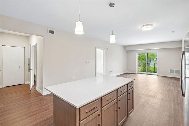 2645 Burton Road Unit: 2-2, Ann Arbor, MI 48104