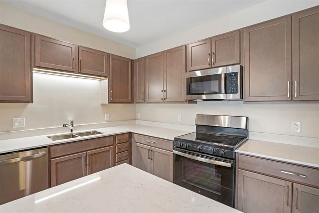 2645 Burton Road Unit: 2-2, Ann Arbor, MI 48104