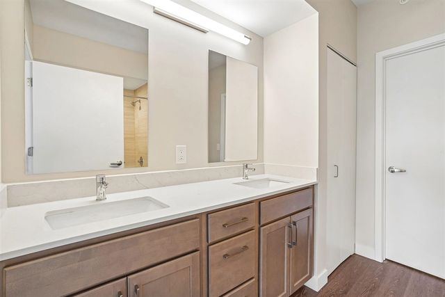 2645 Burton Road Unit: 2-2, Ann Arbor, MI 48104