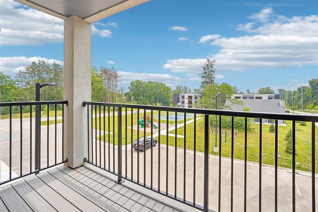 2645 Burton Road Unit: 2-2, Ann Arbor, MI 48104